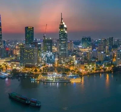 Ho Chi Minh – Cu Chi Tunnels – Mekong Delta – Phu Quoc – Hon Thom Island – Da Nang – Bana Hill – Ha Noi – Ha Long